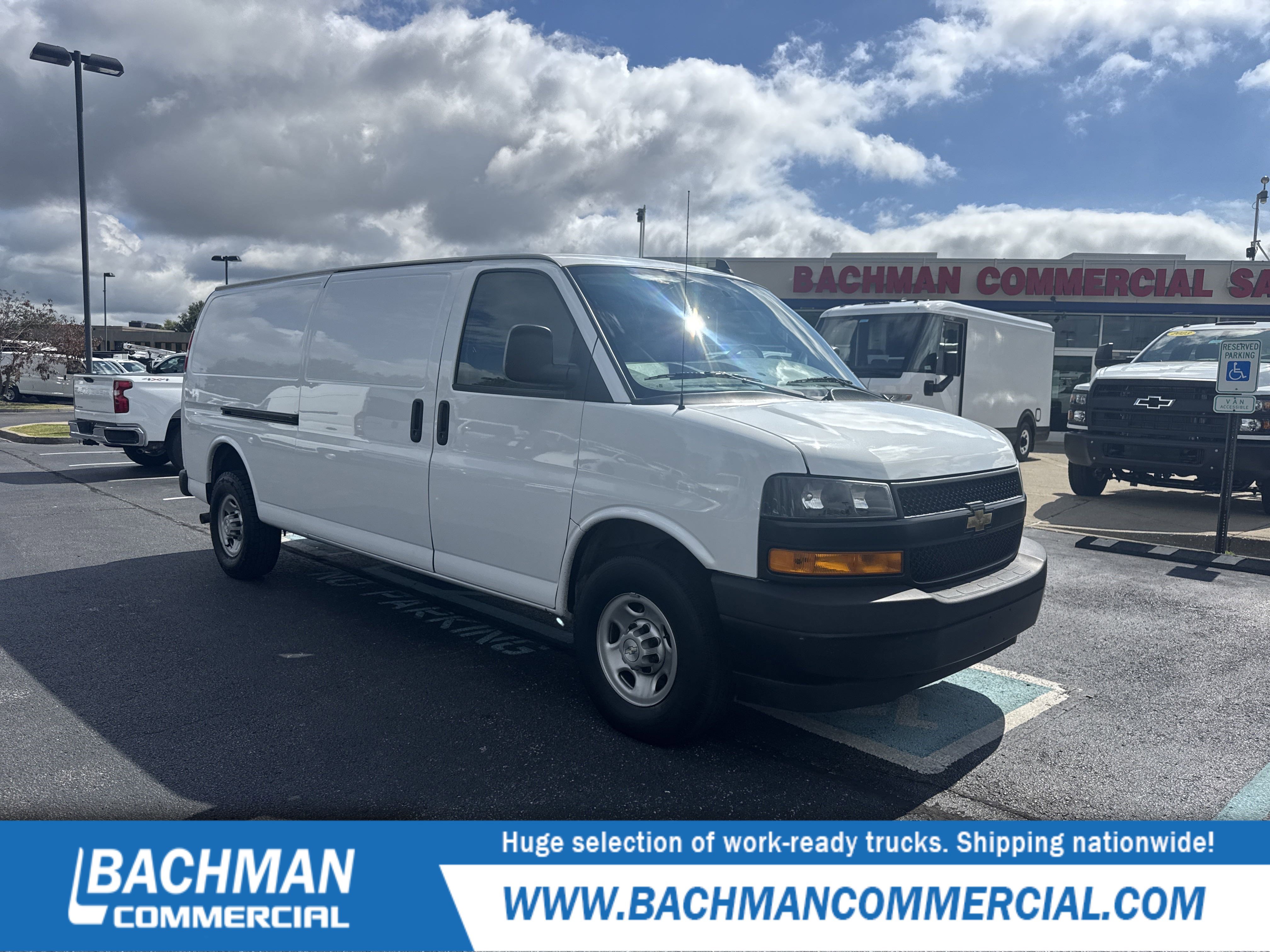 2023 Chevrolet Express Cargo