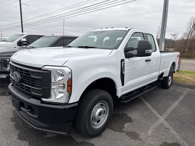 2026 Ford F-250 Super Duty XL's photo