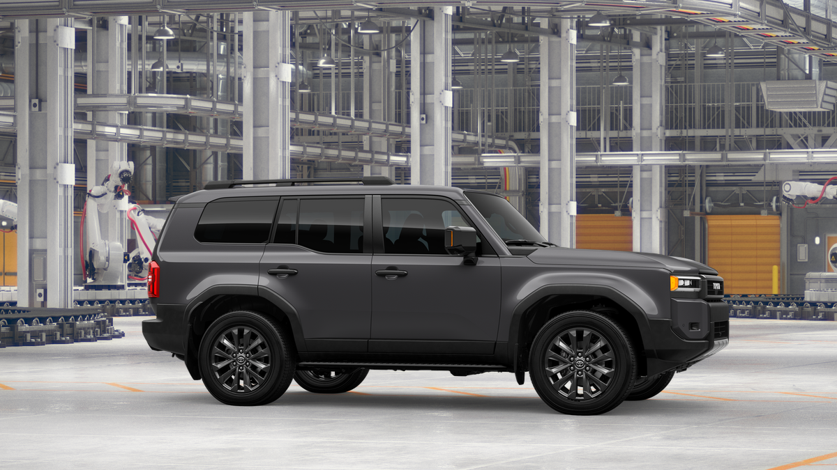 2025 Toyota Land Cruiser photo 8