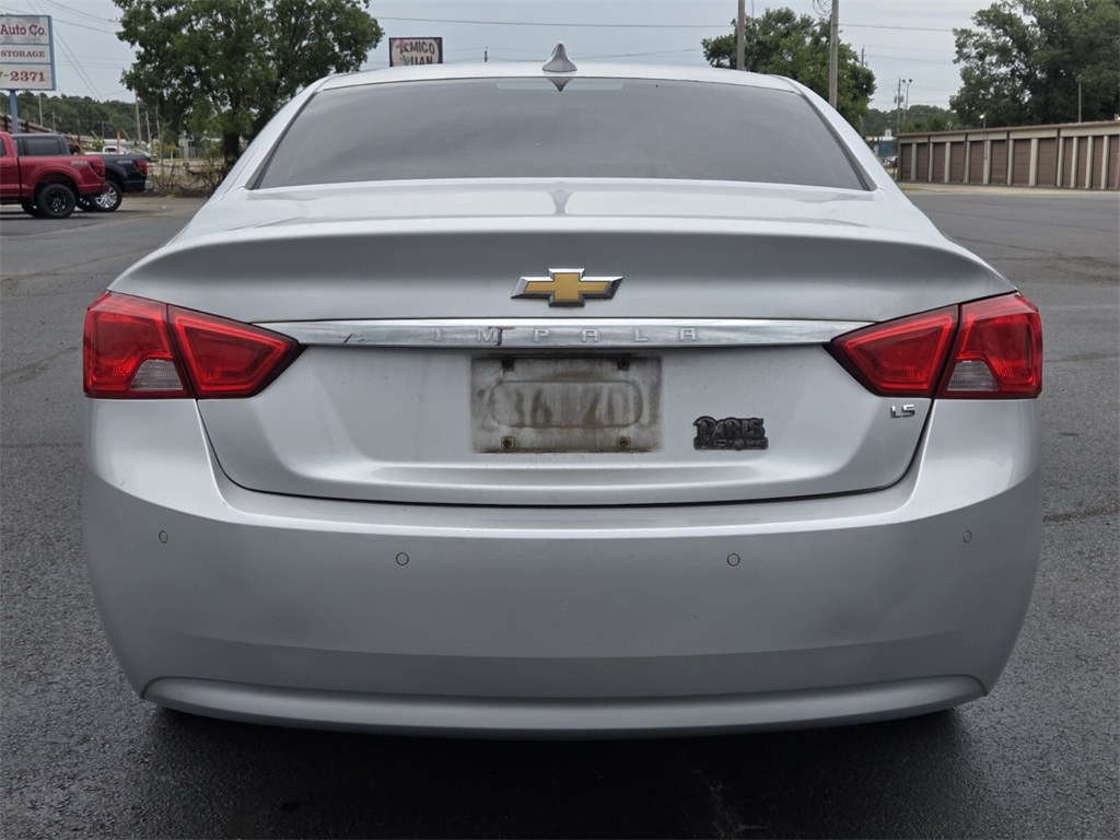 2016 Chevrolet Impala LS photo 4