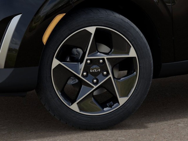 New 2025 Fusion Black Kia EX image 9