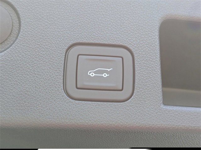 2026 Chevrolet Equinox LT photo 13