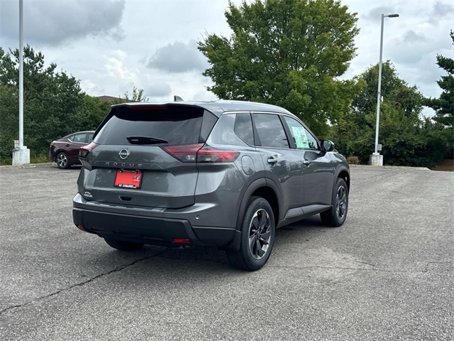 2026 Nissan Rogue SV photo 4