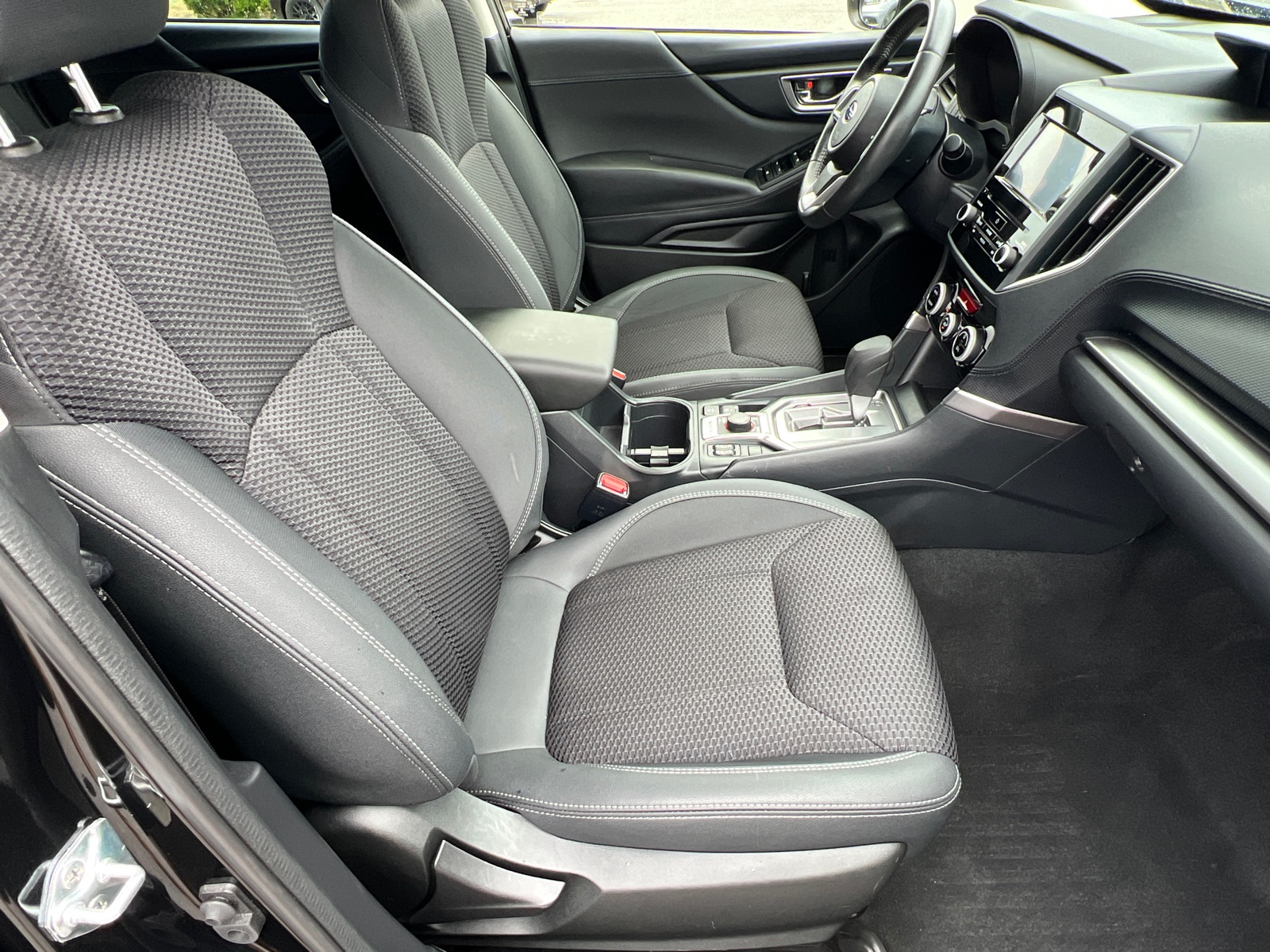 2023 Subaru Forester Premium photo 12