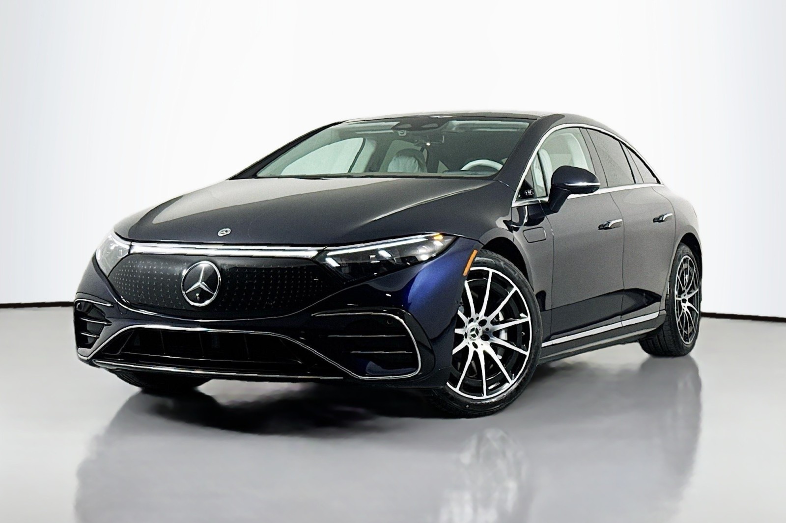 2022 Mercedes-Benz EQS Base