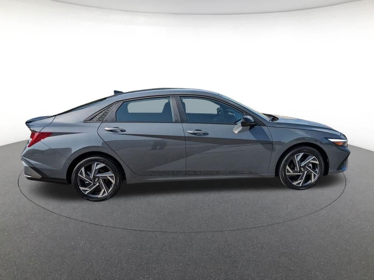 2025 Hyundai Elantra Hybrid SEL Sport photo 3
