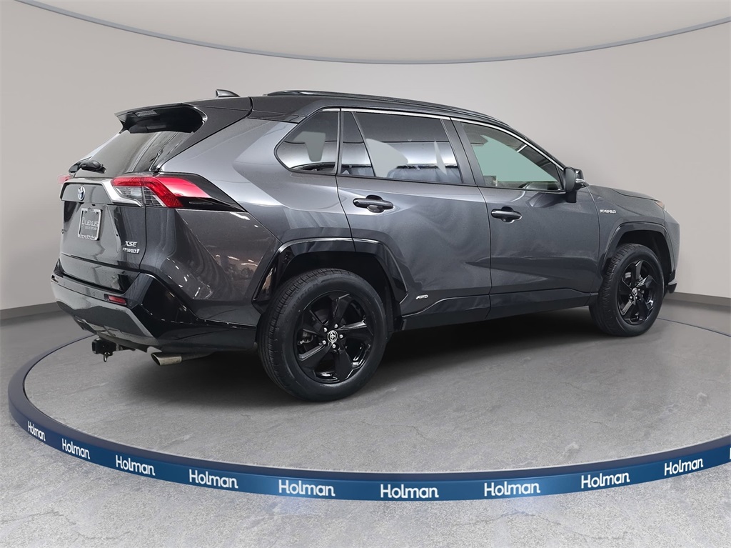 2020 Toyota RAV4 Hybrid XSE photo 3