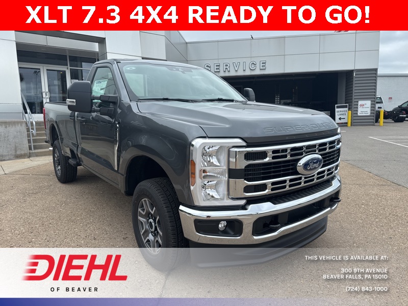 2025 Ford F-350 Super Duty XLT's photo