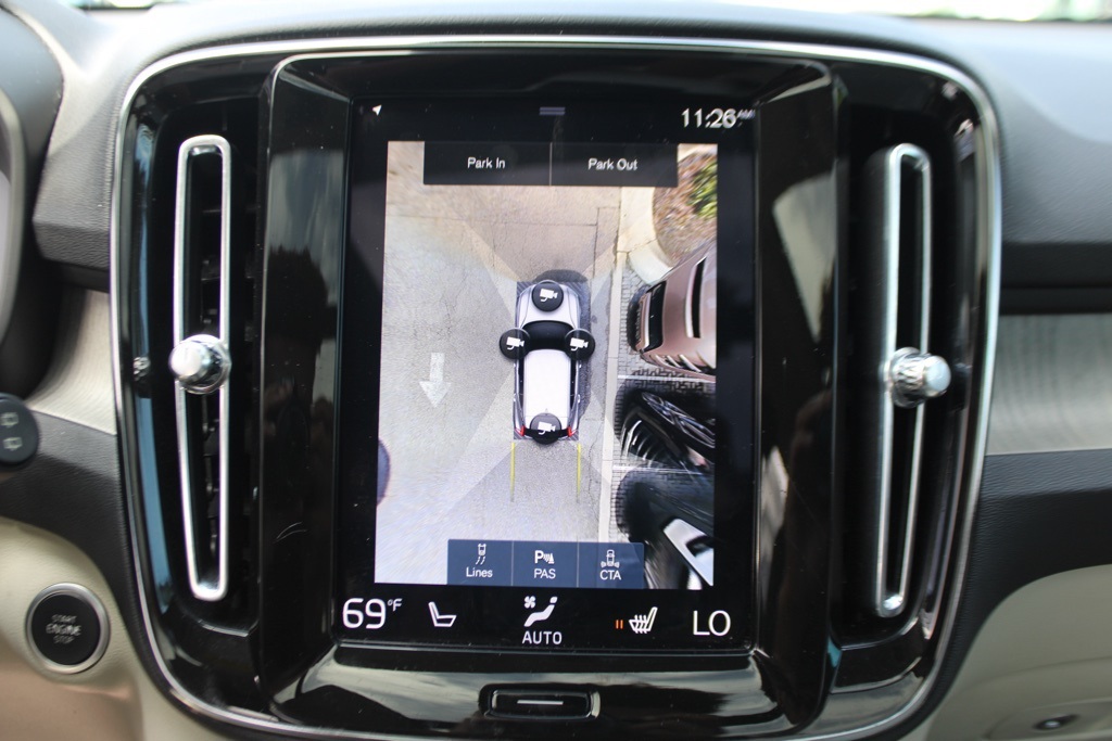 2021 Volvo XC40 T5 AWD Inscription photo 17