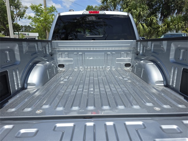 2024 Ford F-150 XLT photo 8