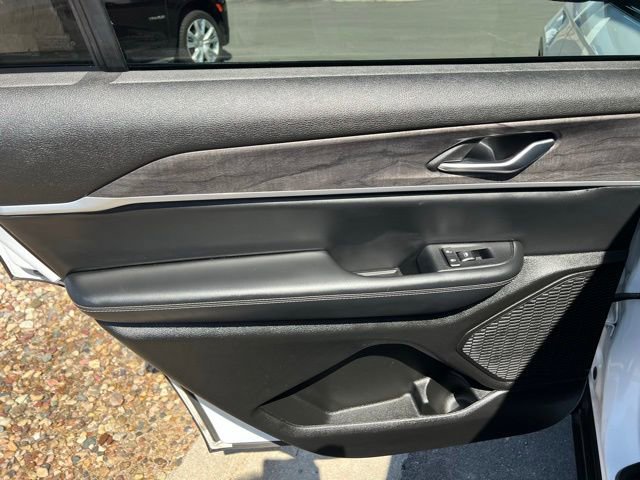 2023 Jeep Grand Cherokee Limited photo 14
