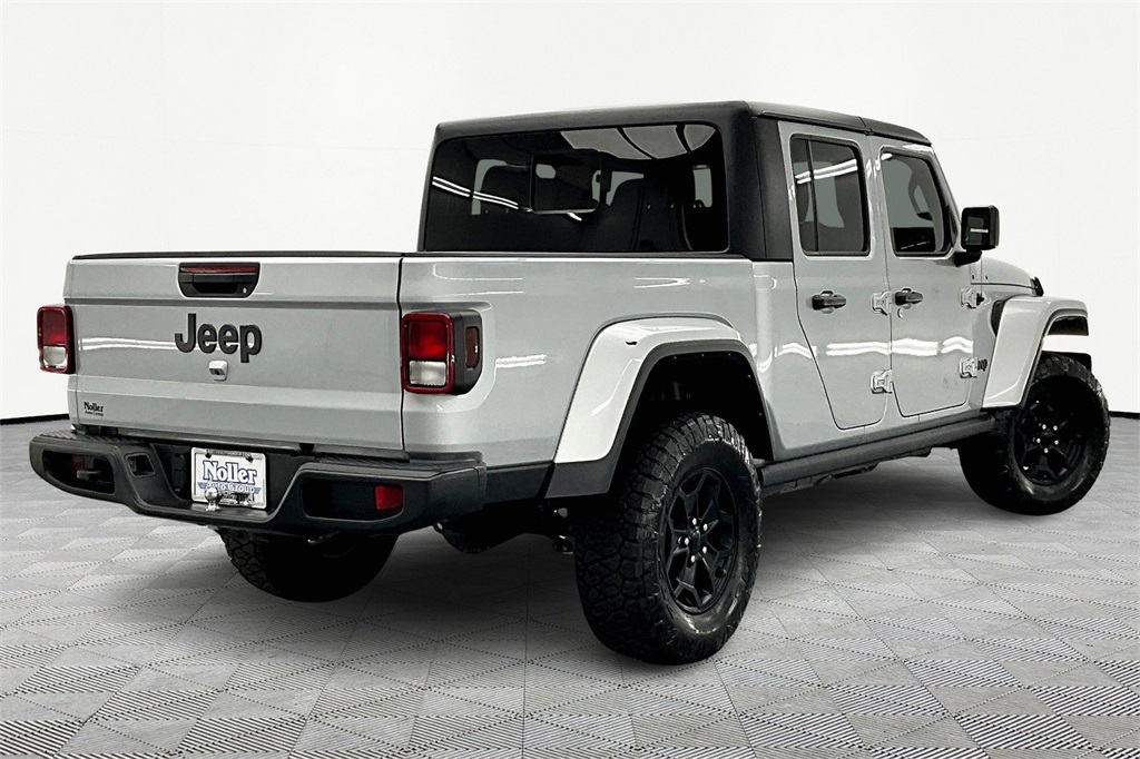 Used 2022 Jeep Gladiator WILLYS with VIN 1C6HJTAGXNL108152 for sale in Kansas City