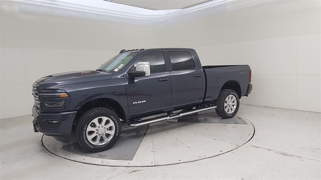 2025 Ram 2500 Laramie photo 7