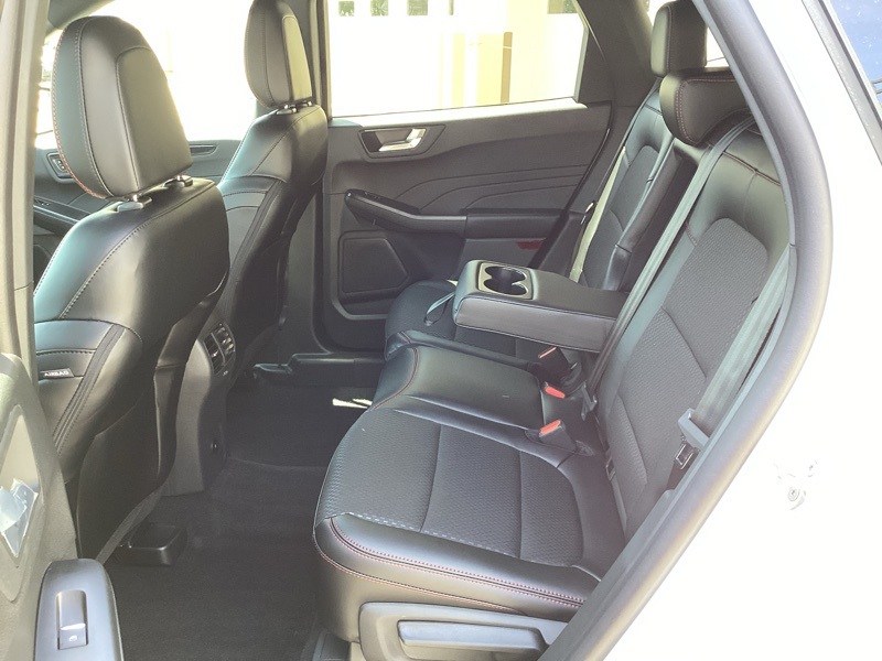 2025 Ford Escape Hybrid ST-Line Select photo 23