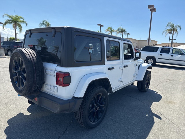 2023 Jeep Wrangler Sahara 4xe photo 8