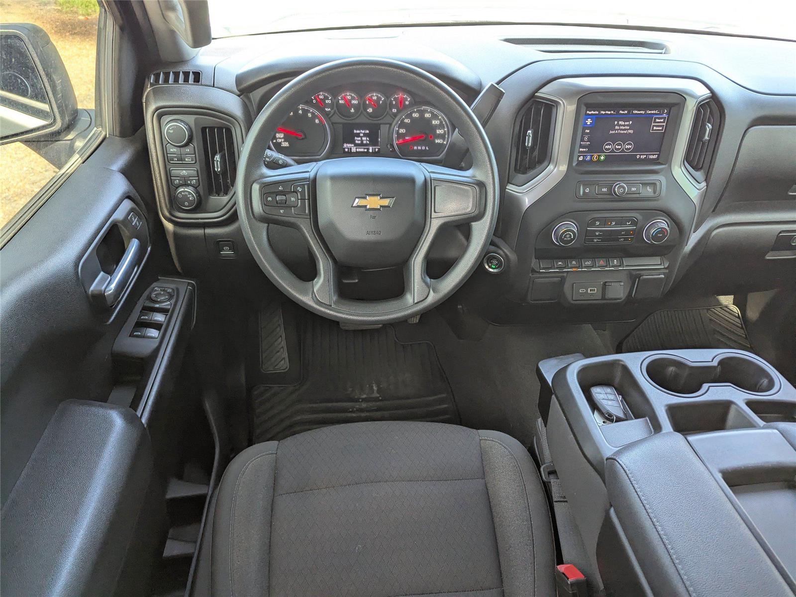 2022 Chevrolet Silverado 1500 Custom photo 18