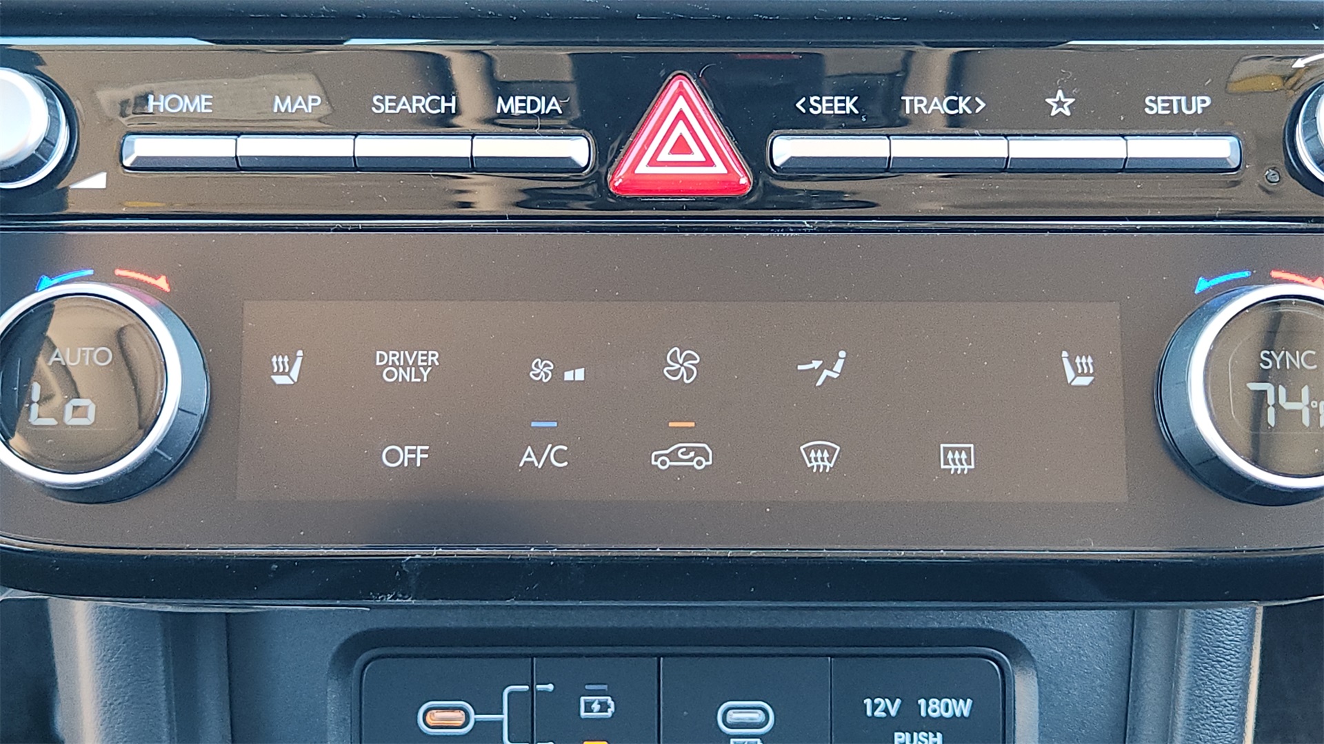 2025 Hyundai Tucson Hybrid SEL Convenience photo 14