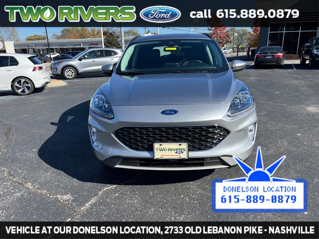 2021 Ford Escape Titanium Hybrid photo 2