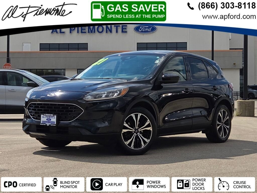 2021 Ford Escape SE's photo