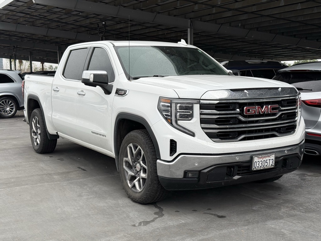 2023 GMC Sierra 1500 SLT's photo