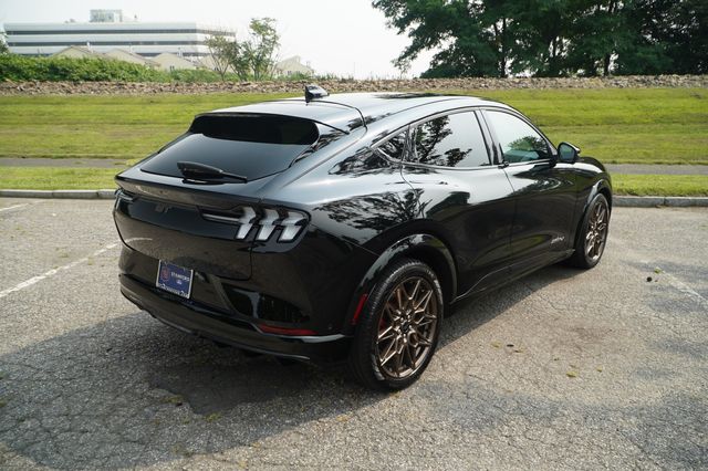 2024 Ford Mustang Mach-E GT photo 10