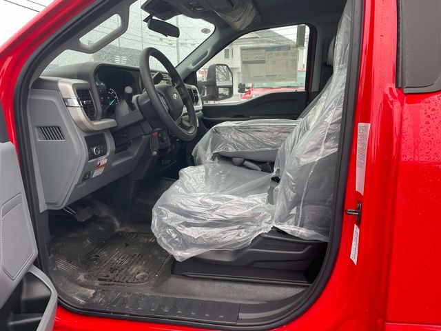 2024 Ford F-350 photo 5