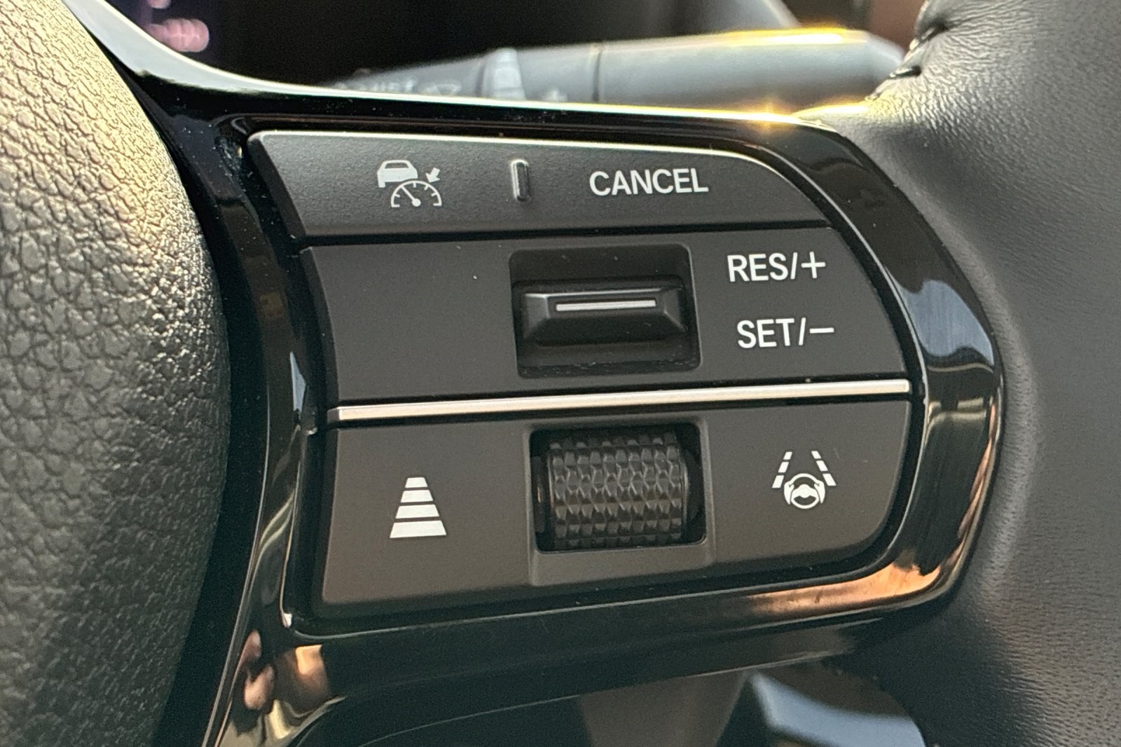 2024 Honda Accord Hybrid Touring photo 25