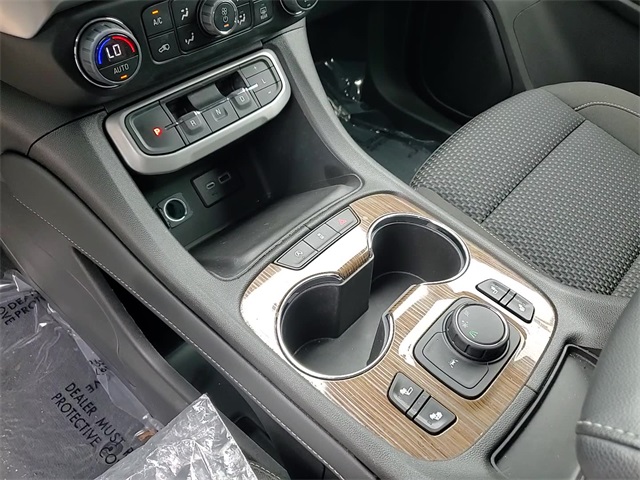 2023 Gmc Acadia SLE photo 17