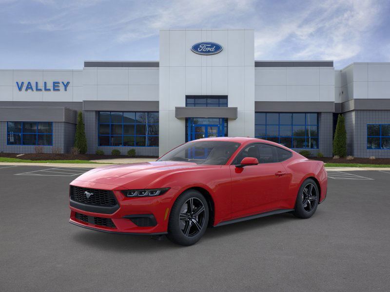 2025 Ford Mustang EcoBoost photo 2