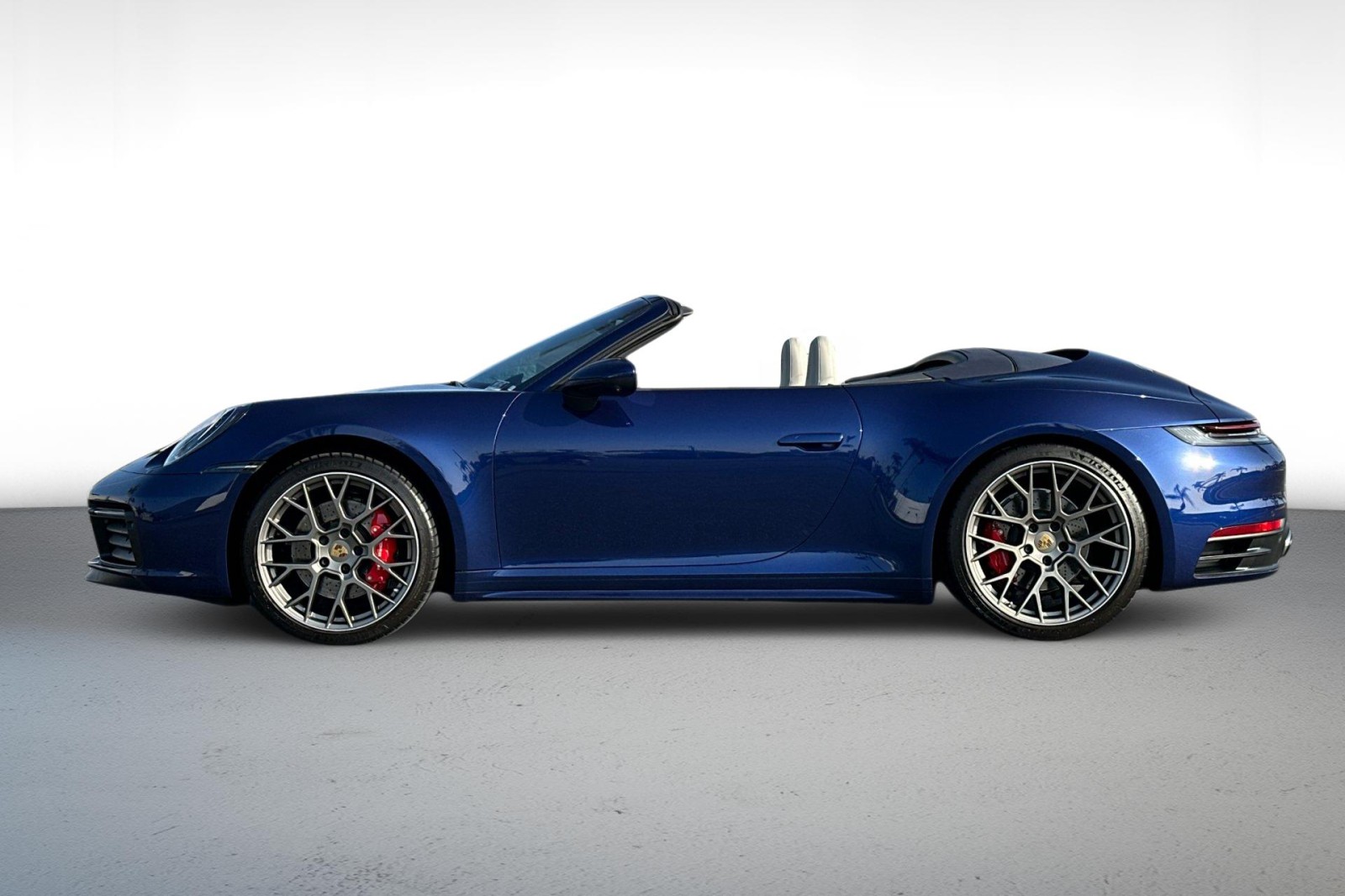 2023 Porsche 911 S photo 3