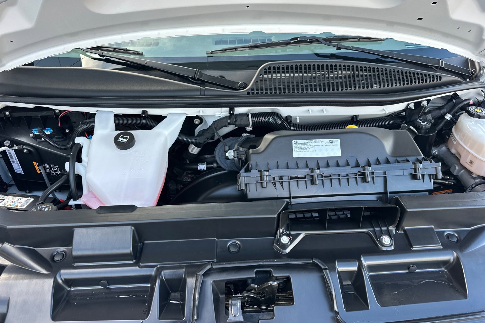 2023 Chevrolet Express 2500 Work Van Cargo photo 20