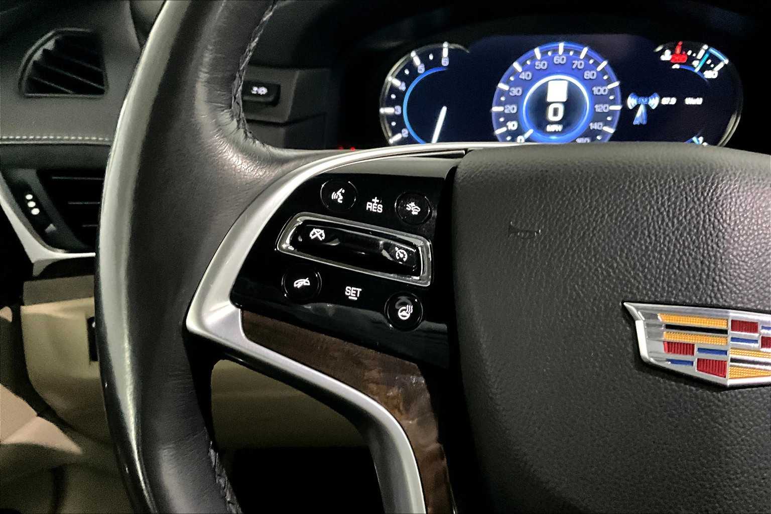 2018 Cadillac Escalade Luxury photo 22