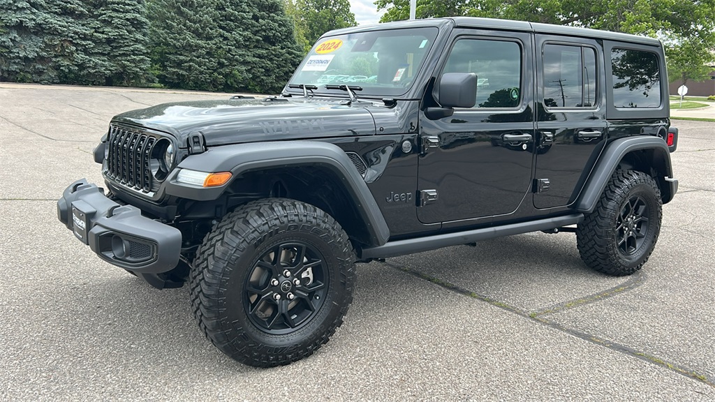 2024 Jeep Wrangler Willys photo 8