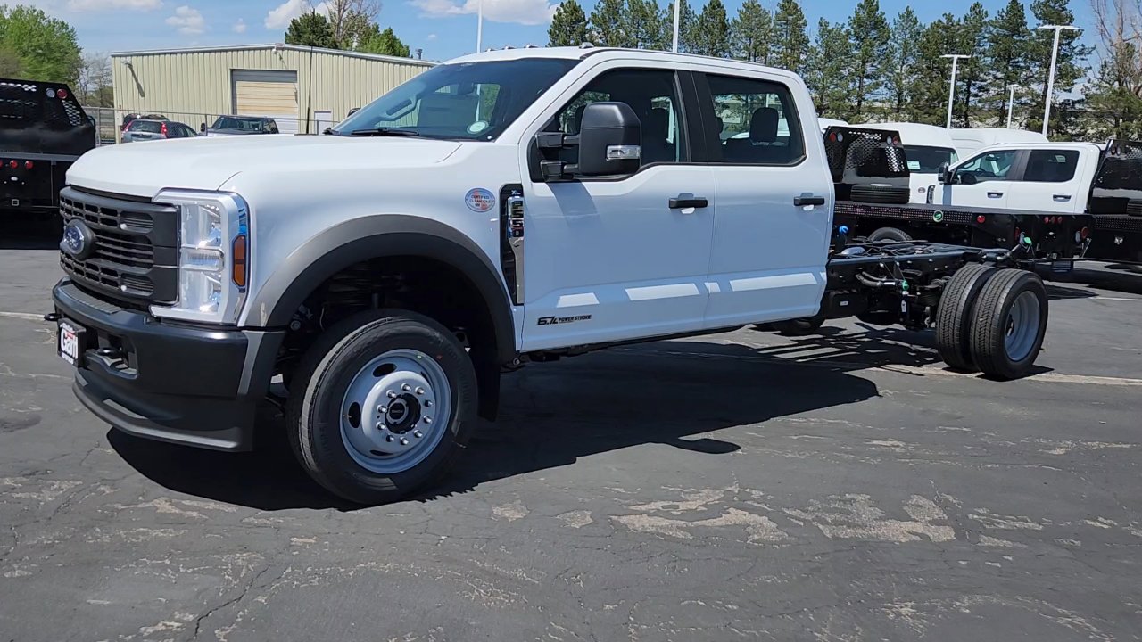 2025 Ford F-550 XL photo 3