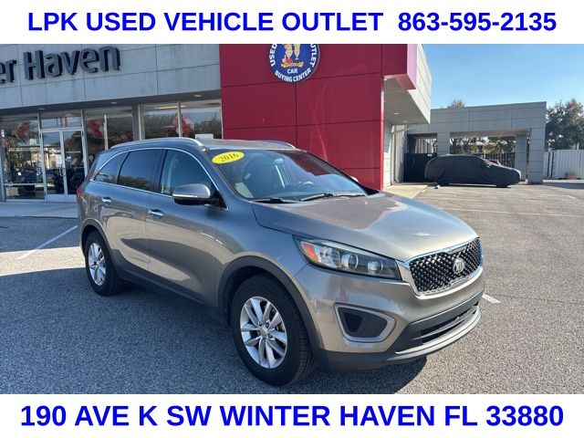 2016 Kia Sorento LX