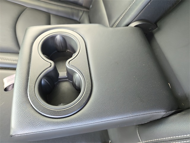 2023 Gmc Terrain SLT photo 19