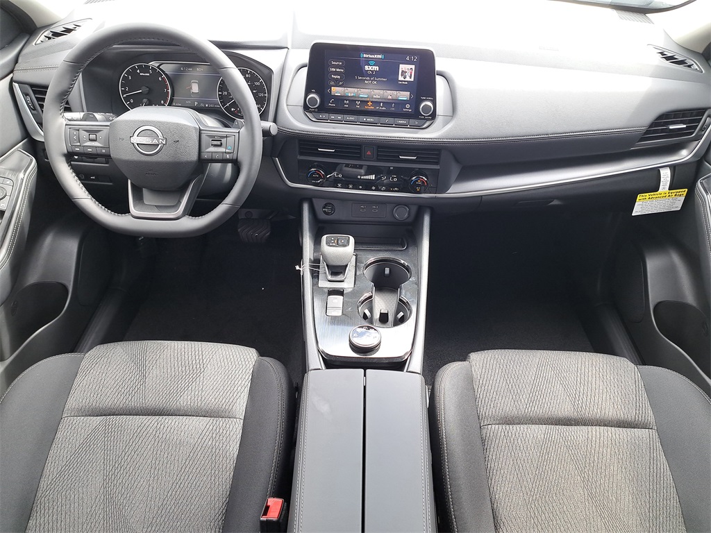 2026 Nissan Rogue SV photo 16