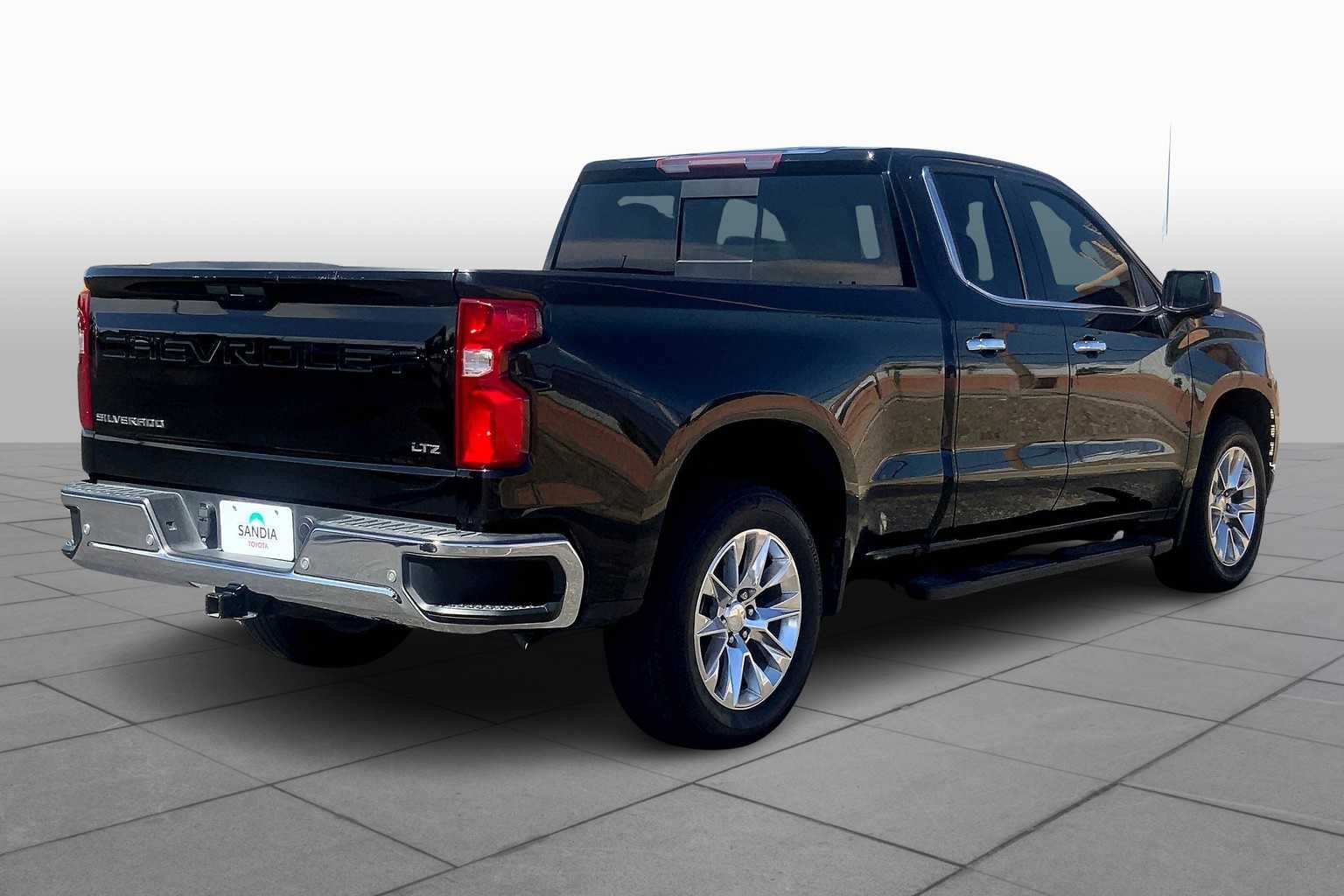 2019 Chevrolet Silverado 1500 LTZ photo 11