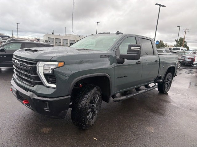 2026 Chevrolet Silverado 2500HD LT photo 4