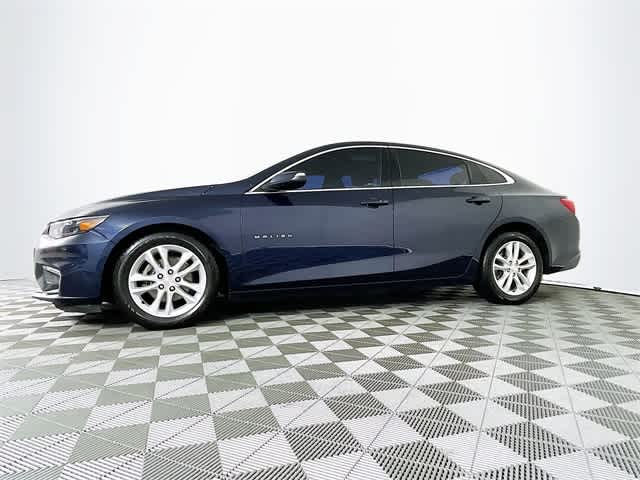 2017 Chevrolet Malibu 1LT photo 4
