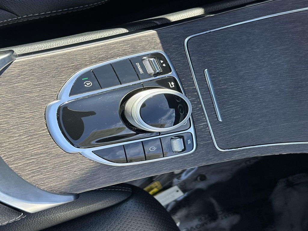 2019 Mercedes Benz C 300 photo 42