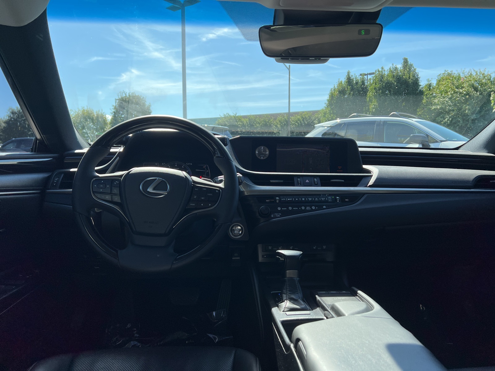 2019 Lexus ES 350 Premium photo 3