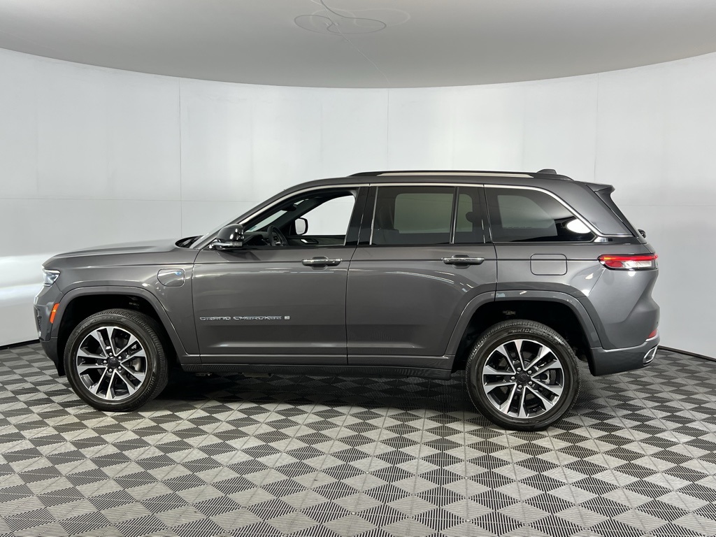 2023 Jeep Grand Cherokee Overland 4xe photo 7