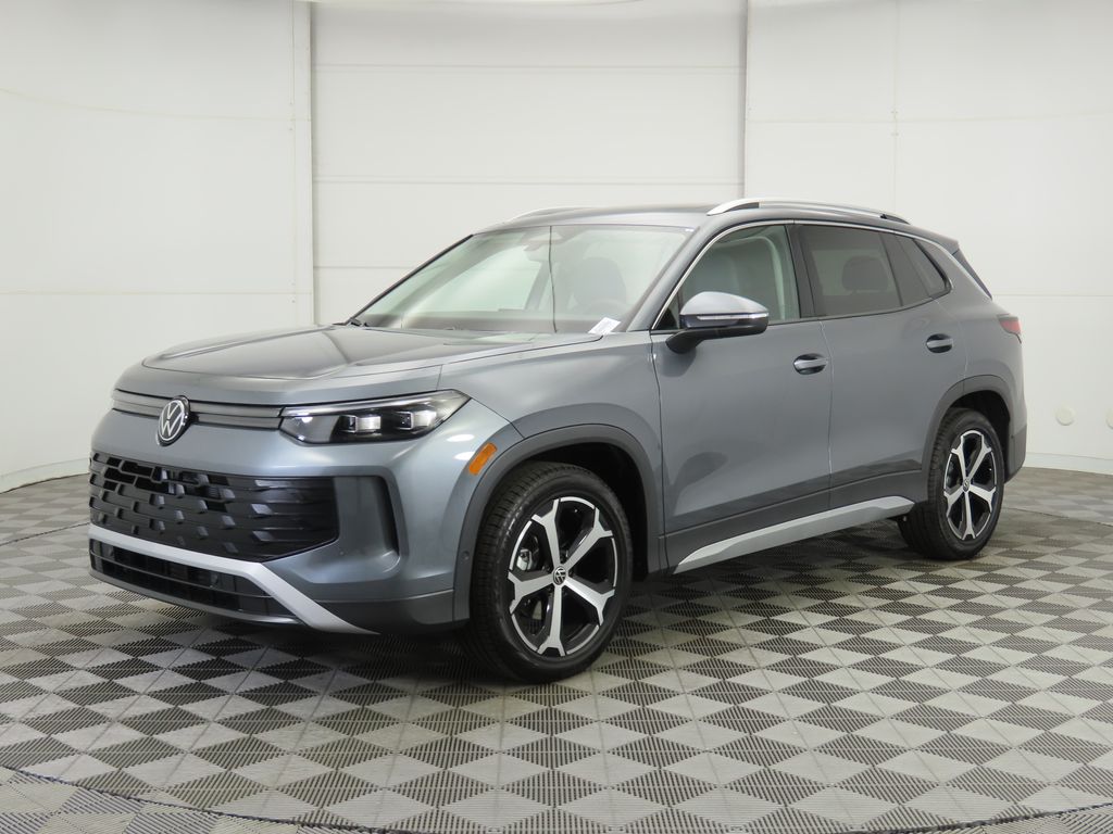 2026 Volkswagen Tiguan SE's photo