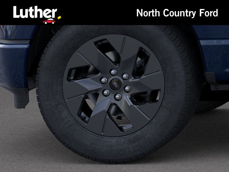 2025 Ford F-150 Lightning photo 16