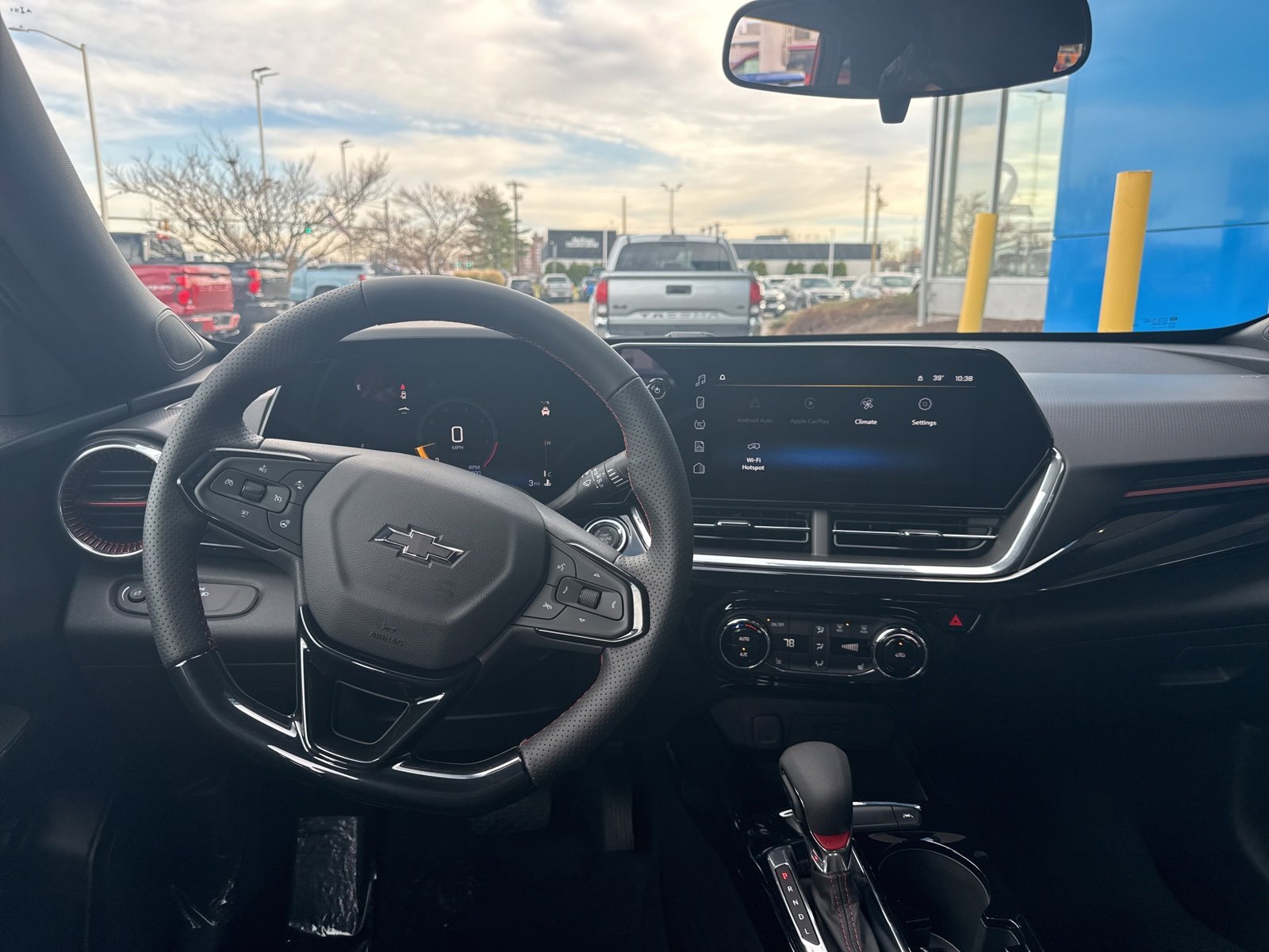 2026 Chevrolet Trax photo 2