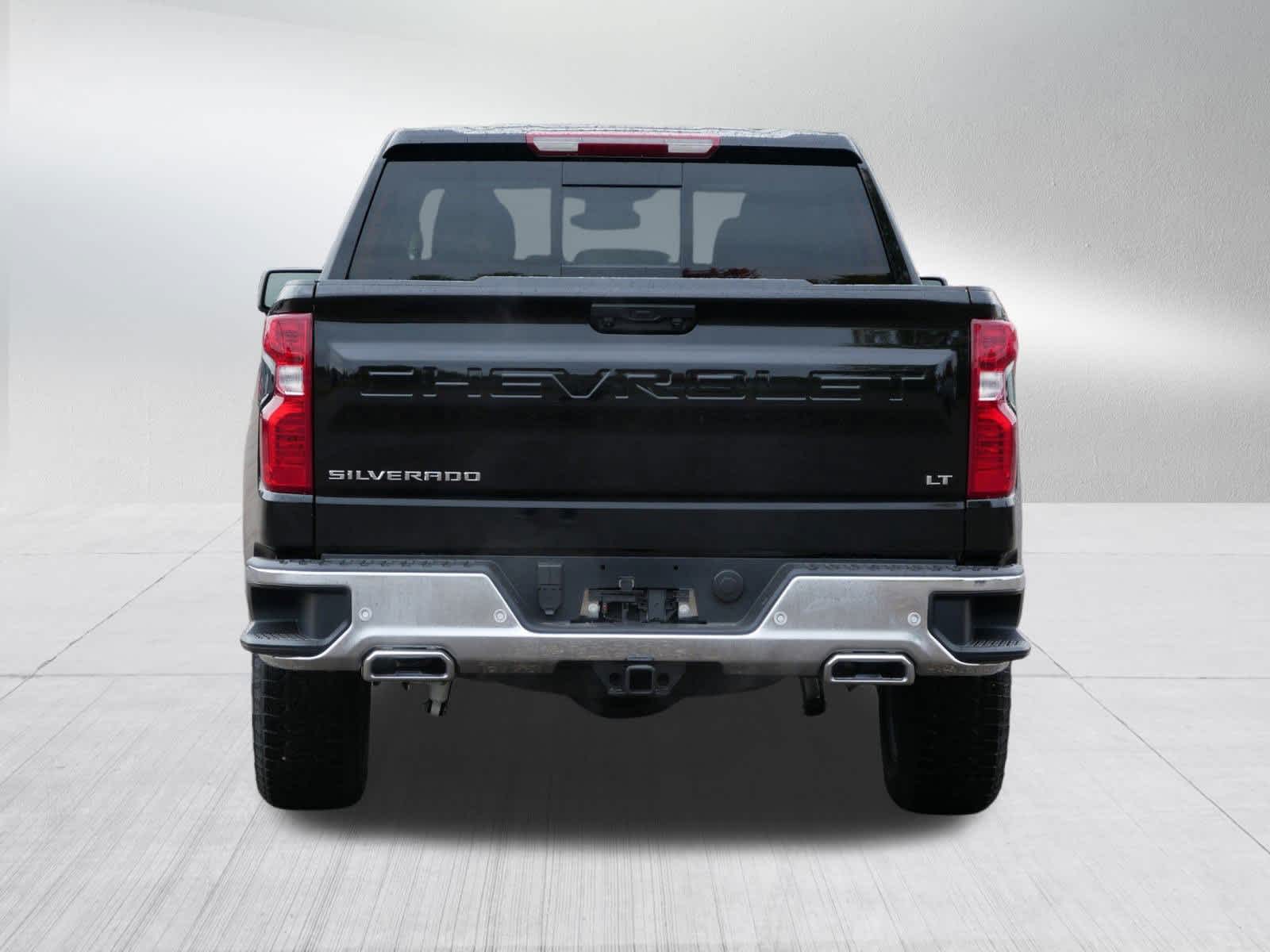 2026 Chevrolet Silverado 1500 LT photo 4