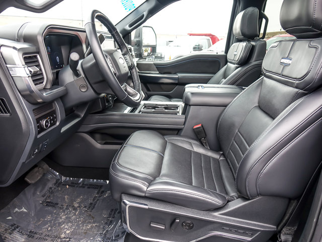 2025 FORD F-250 - Image 39