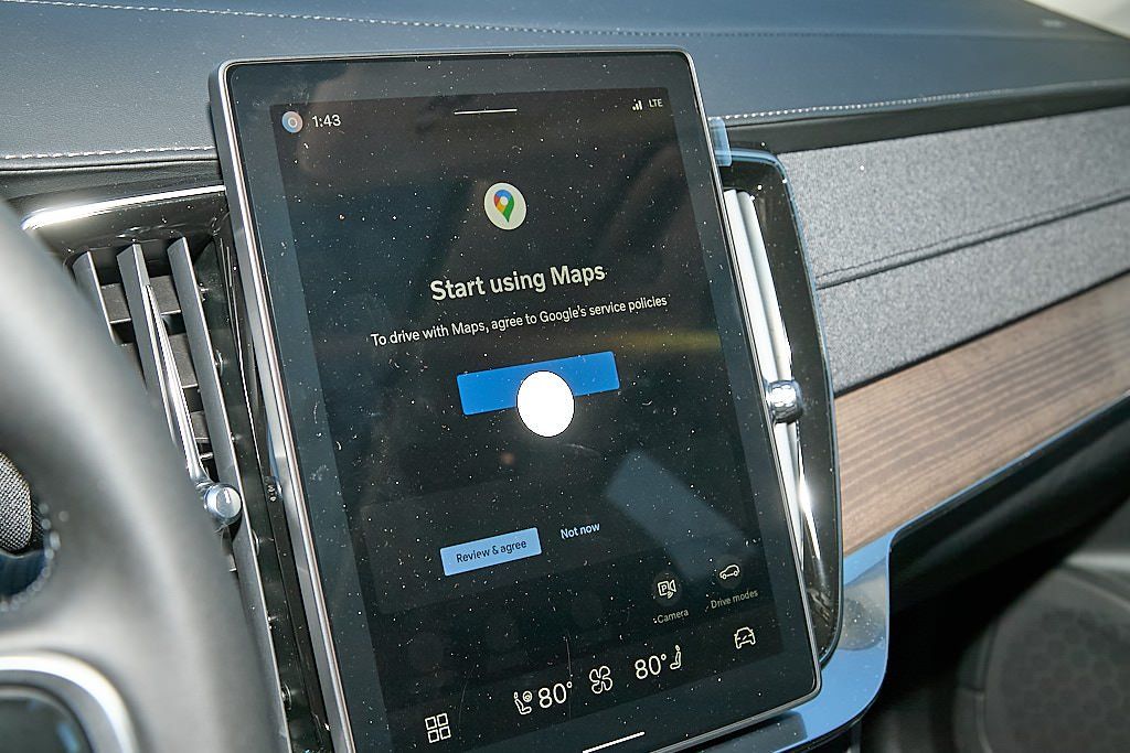 2026 VOLVO XC90 - Image 13