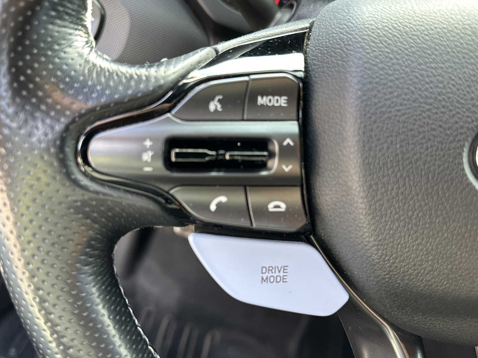 2020 Hyundai Veloster N photo 24